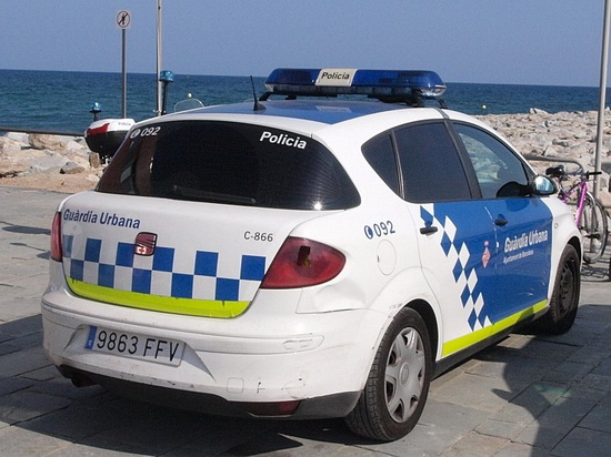 Spanyol rendőrautó