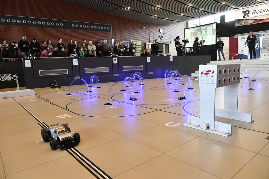 Robotautók Versenye A Budapesti Műszaki és Gazdaságtudomány